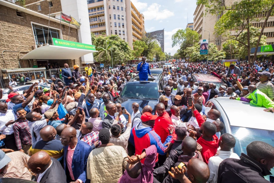 Matatu ride, breakfast, pop-up rally: Inside Raila’s busy day at the Nairobi CBD