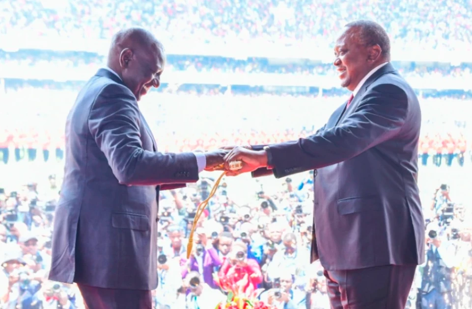 ‘Power is temporary,' Uhuru advises Ruto after gov't clamps down on family