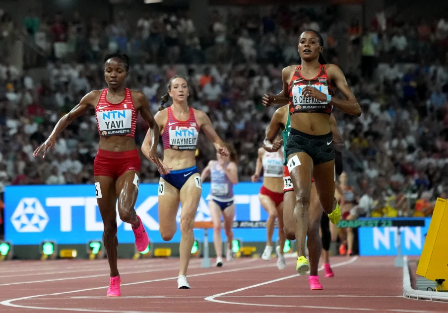 Kenyan trio storms into 3000m steeplechase final