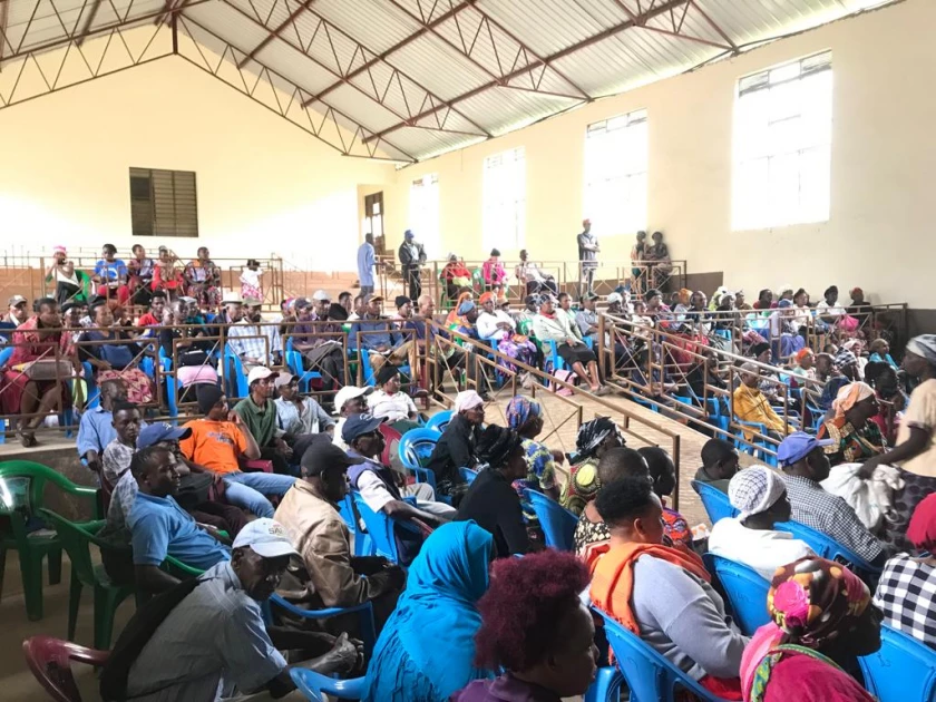 Chaos in Taita Taveta as farmers line up for cash grab in organic soil trade