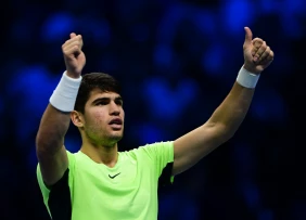 Alcaraz beats troubled Rublev to keep ATP Finals hopes alive