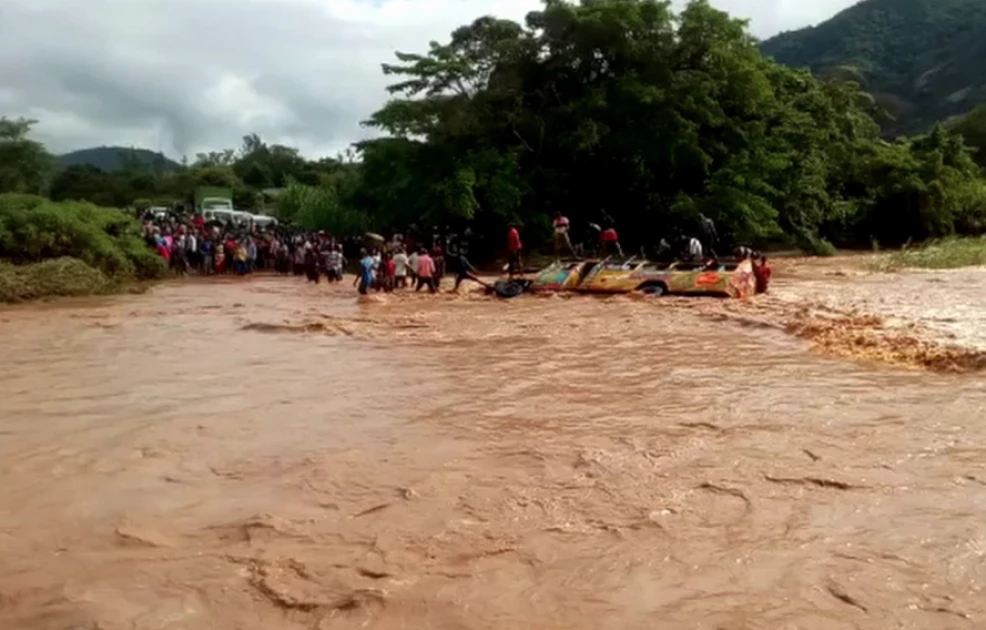 Eight people feared dead after being swept away by floods in Makueni