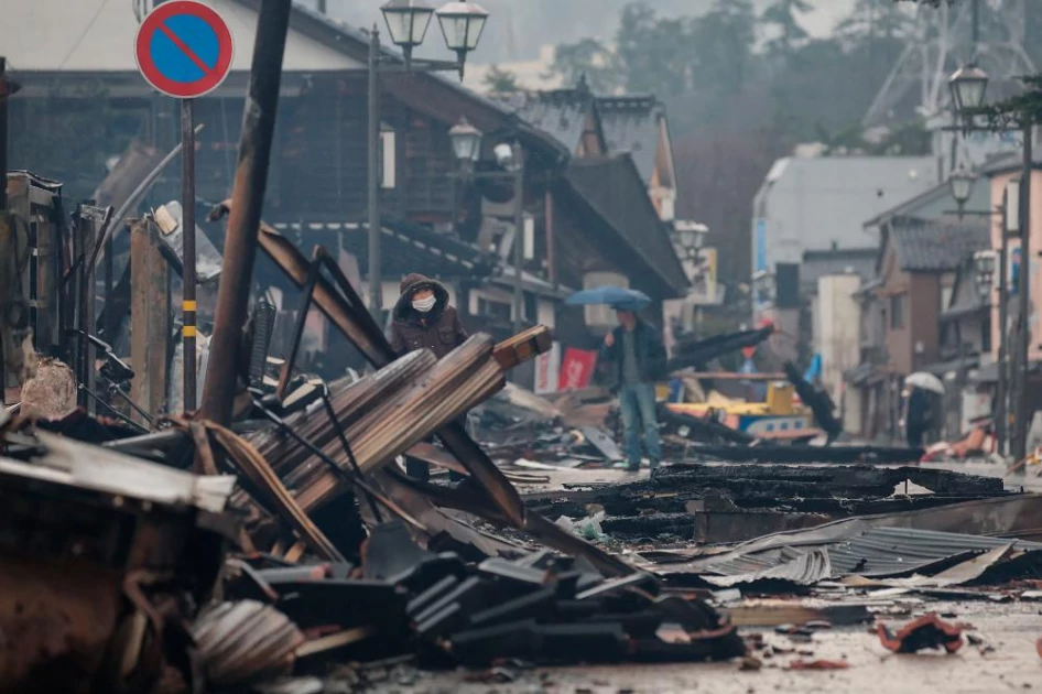 Japan Quake Death Toll Rises To 73 As Weather Hampers Rescuers