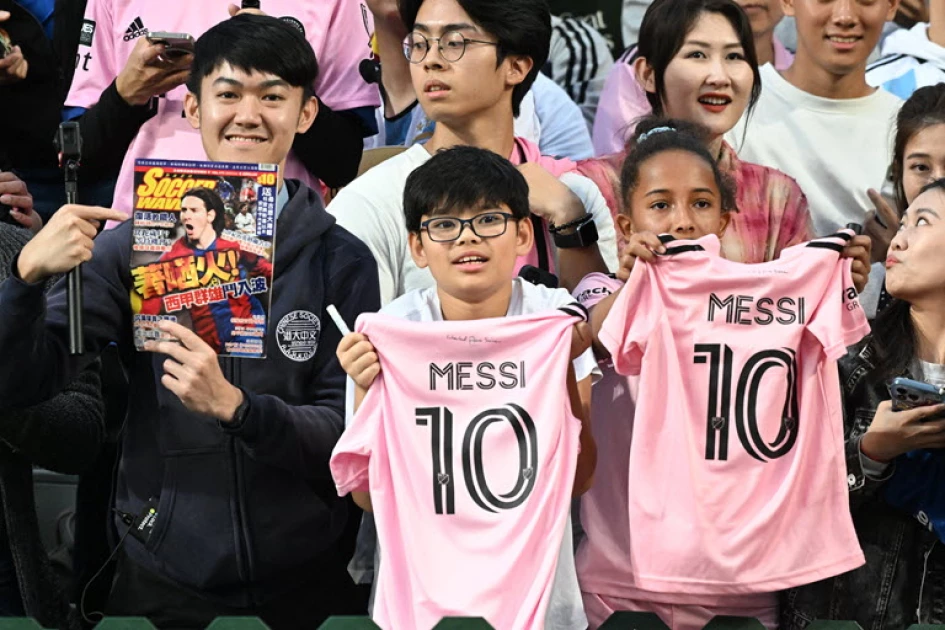 Messi mania hits Hong Kong as thousands flock to Miami training