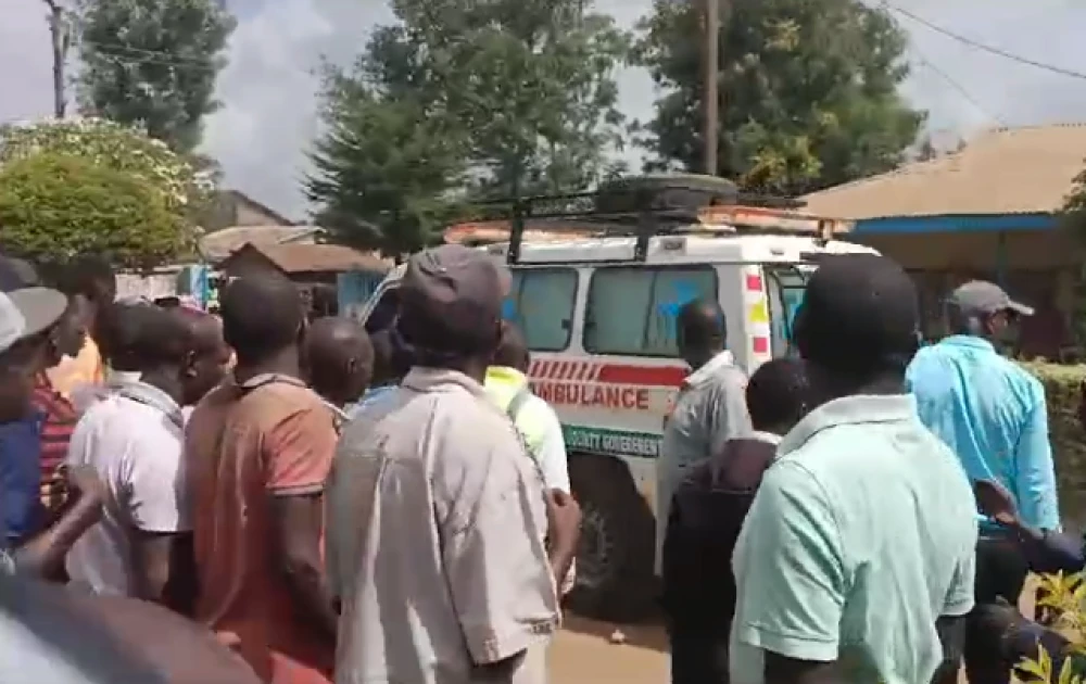 Drama in Kirinyaga as man goes blind after consuming illicit alcohol hours after two declared dead