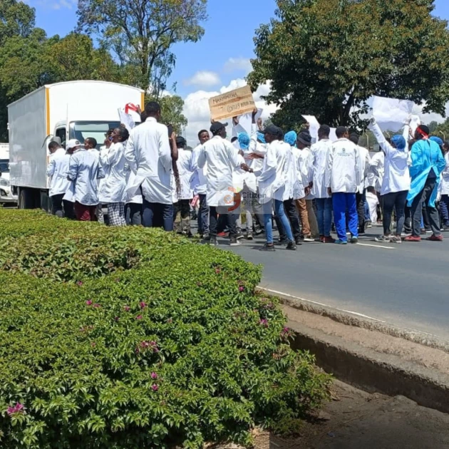 Doctors hold protests in Nakuru, vow to keep off hospitals until demands are met