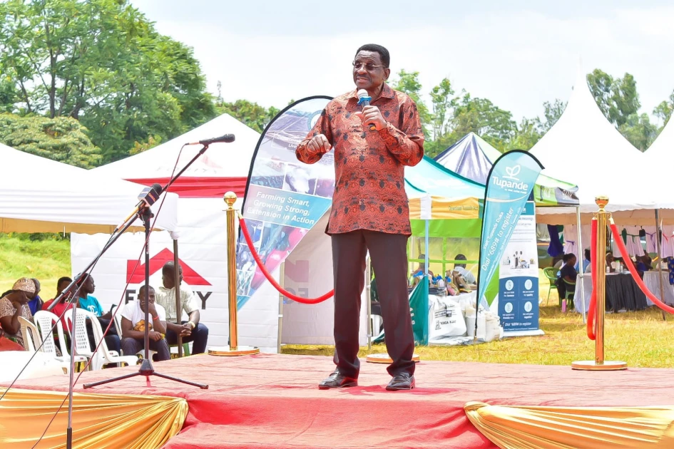 Siaya County Governor Orengo commits to cotton industry revival