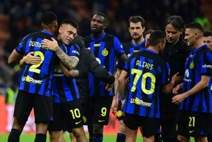 Inter beat Como to keep in touch with leaders Atalanta