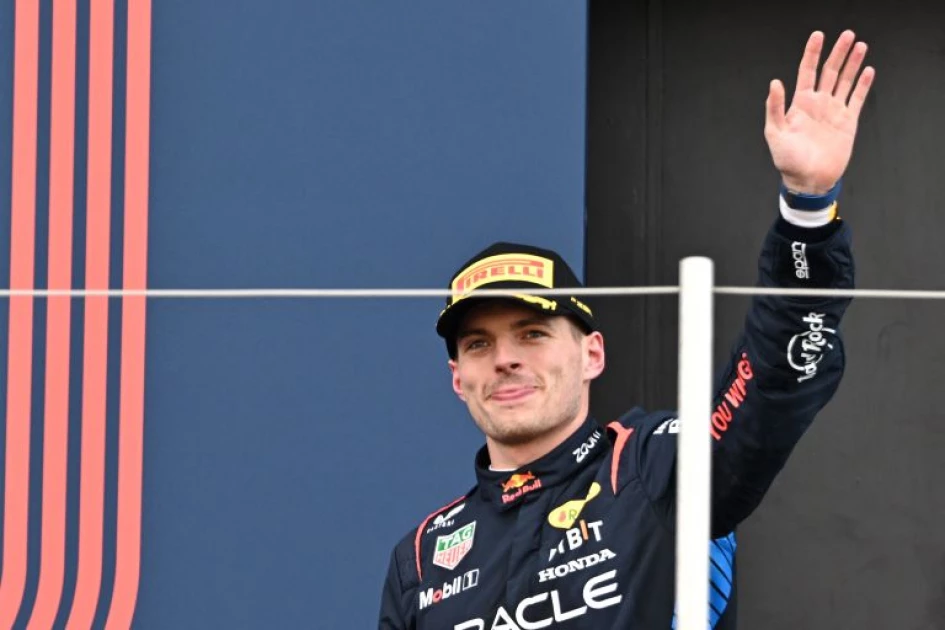 Penalised Verstappen aims to end winless streak