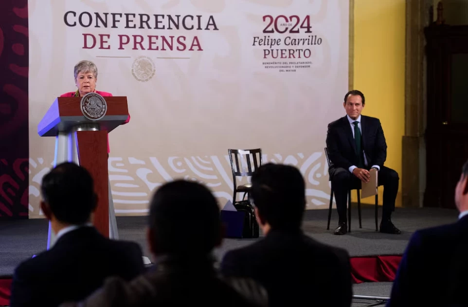 Mexico takes Ecuador to World Court over embassy raid - Vimarsana News