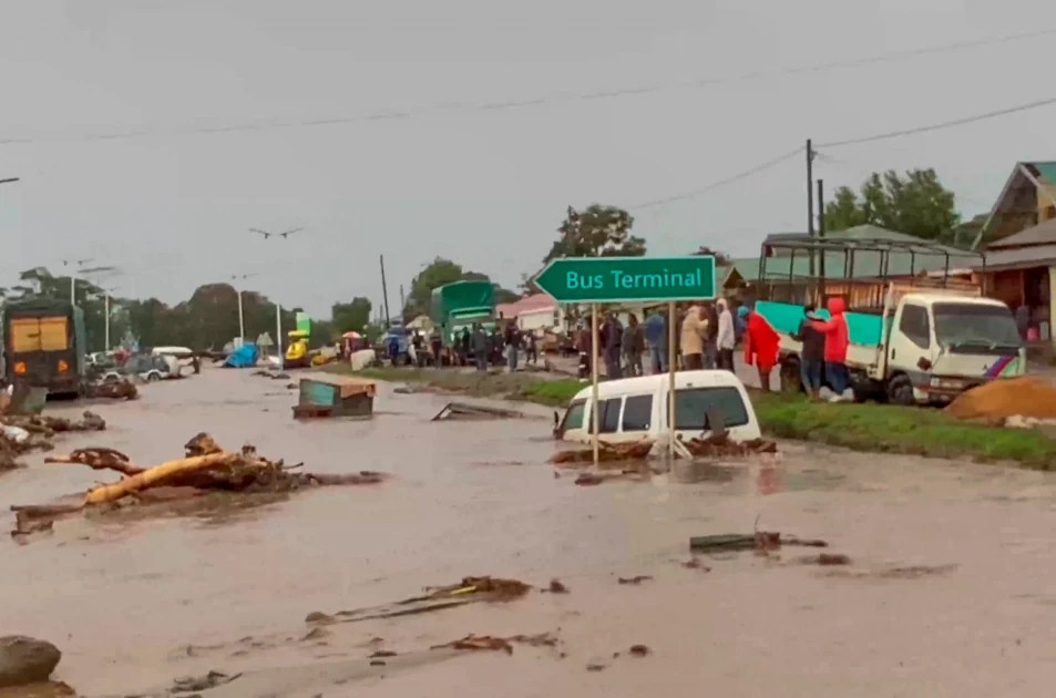 Fuertes lluvias e inundaciones en Tanzania matan a 58 personas en lo que va de abril: Gobierno