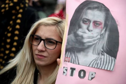 EU Parliament adopts first EU-wide rules to combat domestic abuse