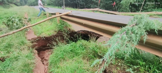 Section of Embu-Meru highway closed after cracks emerge on bridge