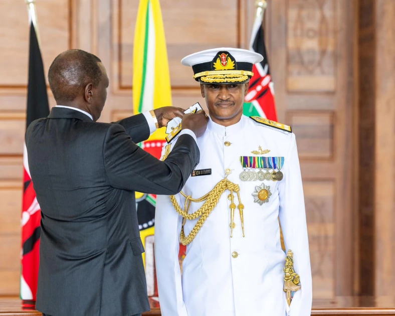 General Charles Kahariri sworn in as new Chief of Defence Forces - Vimarsana News