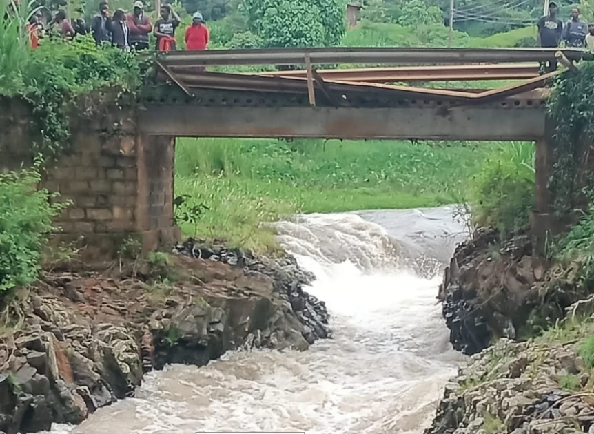 Kirinyaga: Shock as woman jumps into river with baby strapped to her back
