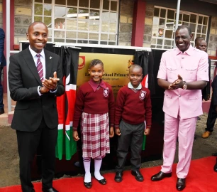 Ruto to buy school uniforms for learners in Lenana School primary 