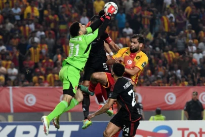 Ahly stay on track for 12th title after holding Esperance