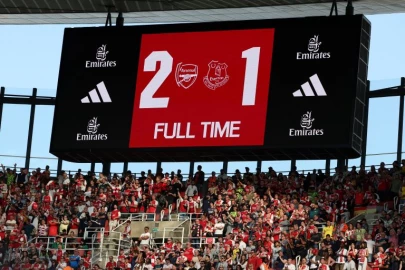 Arsenal's title dreams dashed despite last-day win over Everton