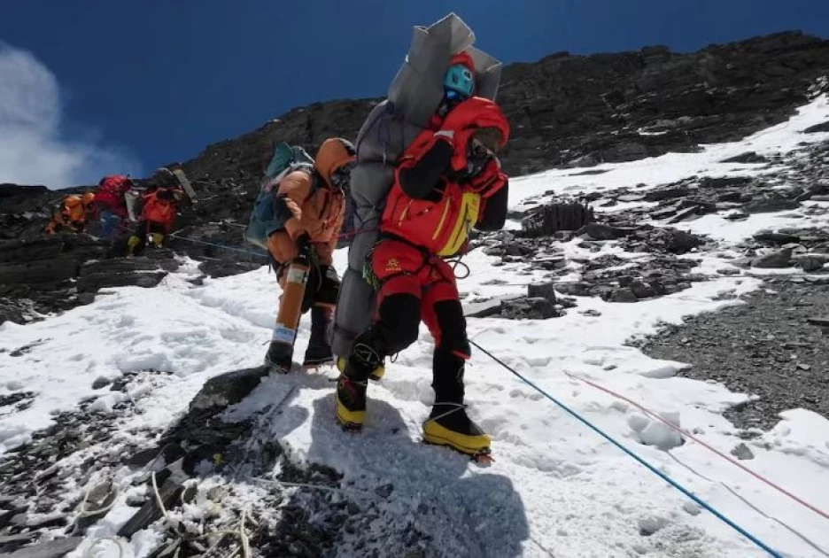 Kenyan climber goes missing during Mt. Everest expedition