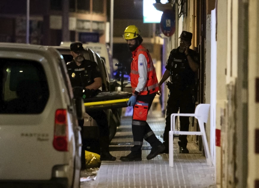 Four dead, 21 injured in Spain restaurant roof collapse