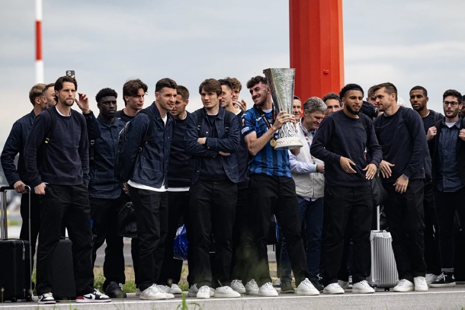 Europa League winners Atalanta bask in hero's welcome on home return