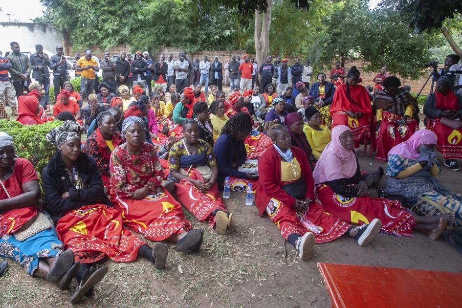 Four killed in Malawi's VP funeral convoy