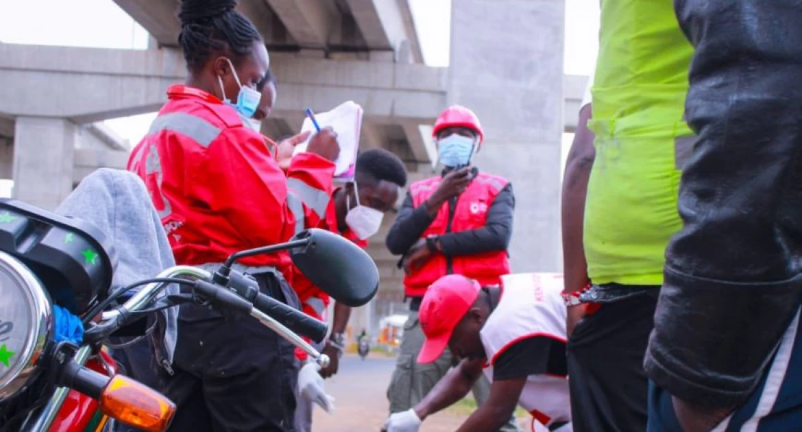 IGAD hands over Ksh.20 million to Kenya Red Cross Society