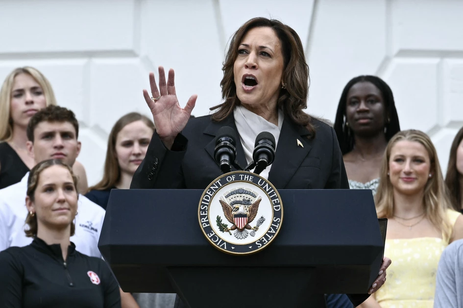 Harris leads Trump in new poll after Biden dropout