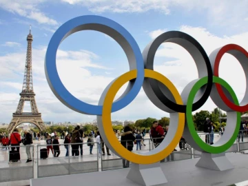 Paris braces for Olympics opening ceremony as rail network 'sabotaged'
