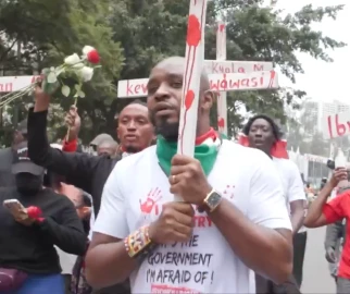 Activist Boniface Mwangi arrested during march in Nairobi CBD