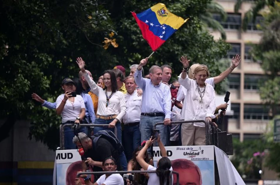 Venezuela ratifies Maduro win as more nations recognize rival as true victor