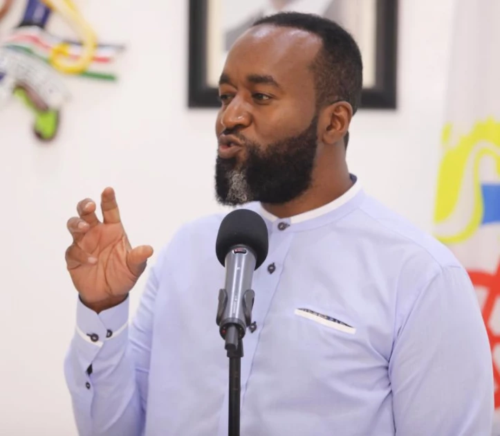 ‘Yes. I got a D-, but I now have two degrees'; Joho breaks down his academic journey