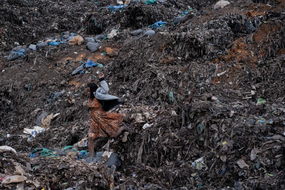 Death toll from landslide at Uganda garbage dump rises to 21