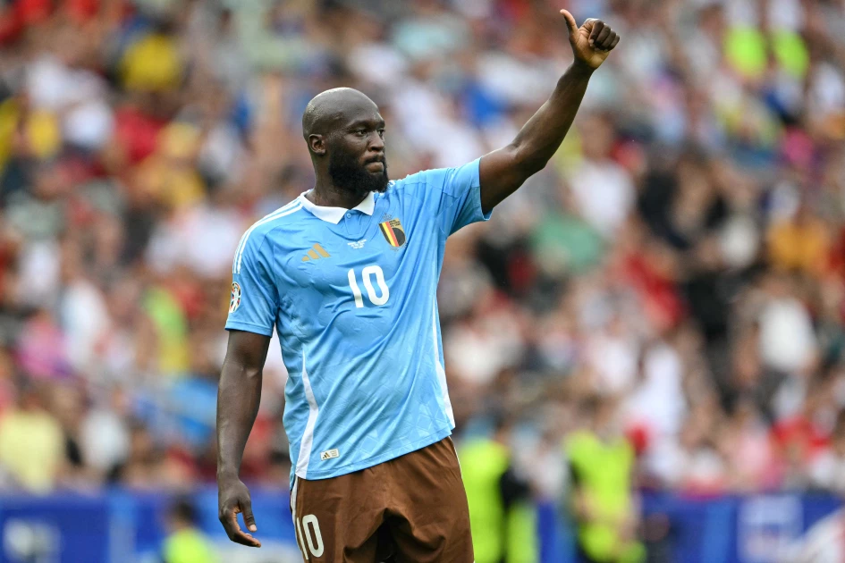 Lukaku returns to Napoli team training after long injury layoff