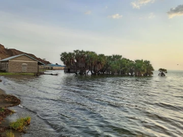 Loiyangalani: Fear and uncertainty amid rising water levels in Lake Turkana