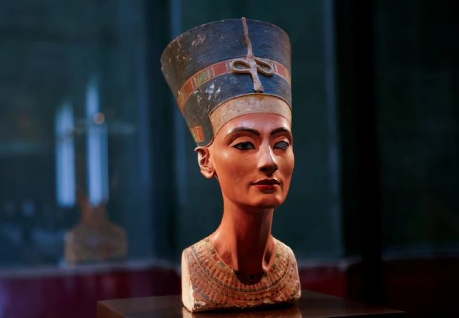 Egyptian archaeologist calls on Berlin to return Nefertiti bust