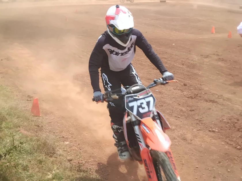 MX instructor Andre Deraden in Kenya for training clinics