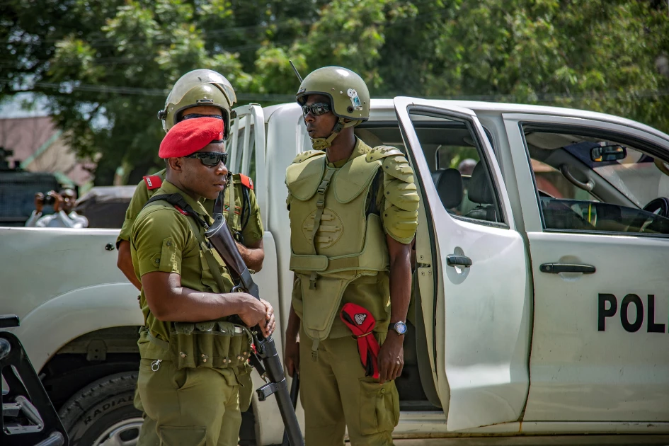 Tanzania arrests opposition leaders, blocks protest