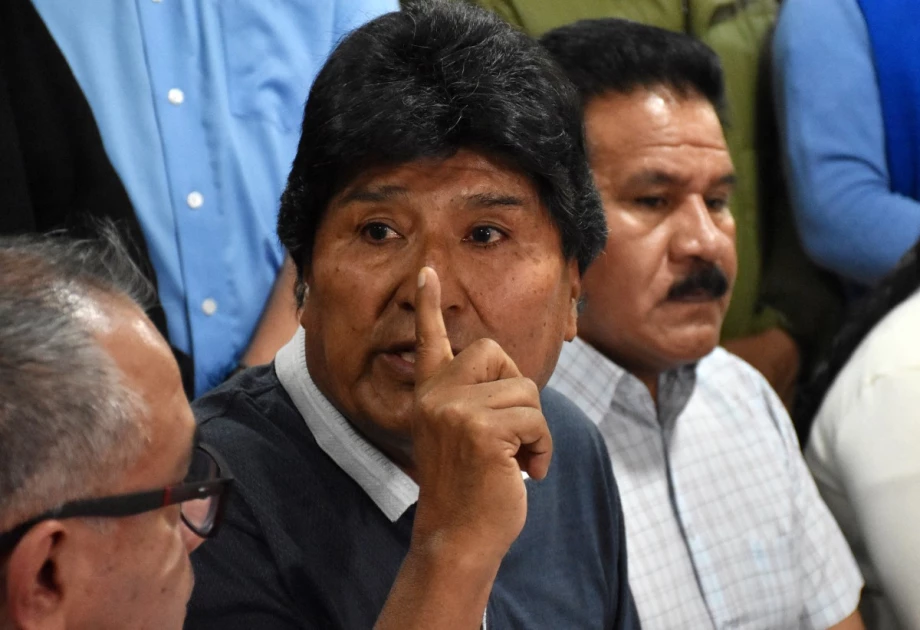 Bolivian ex-ministers jailed over  irregular purchase of tear gas