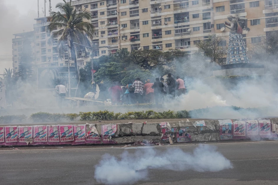 Police in Mozambique disperse vote protest