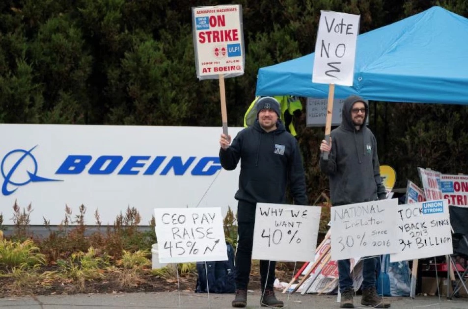 Boeing strike barrels on as workers reject wage deal