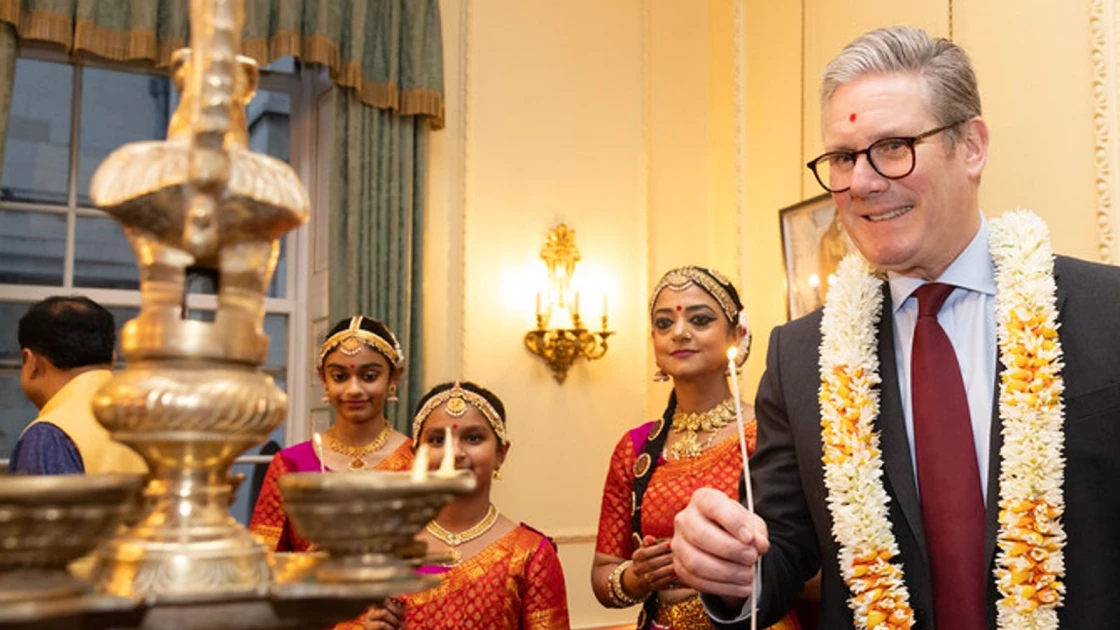 UK govt apologises after meat, alcohol served at Diwali event