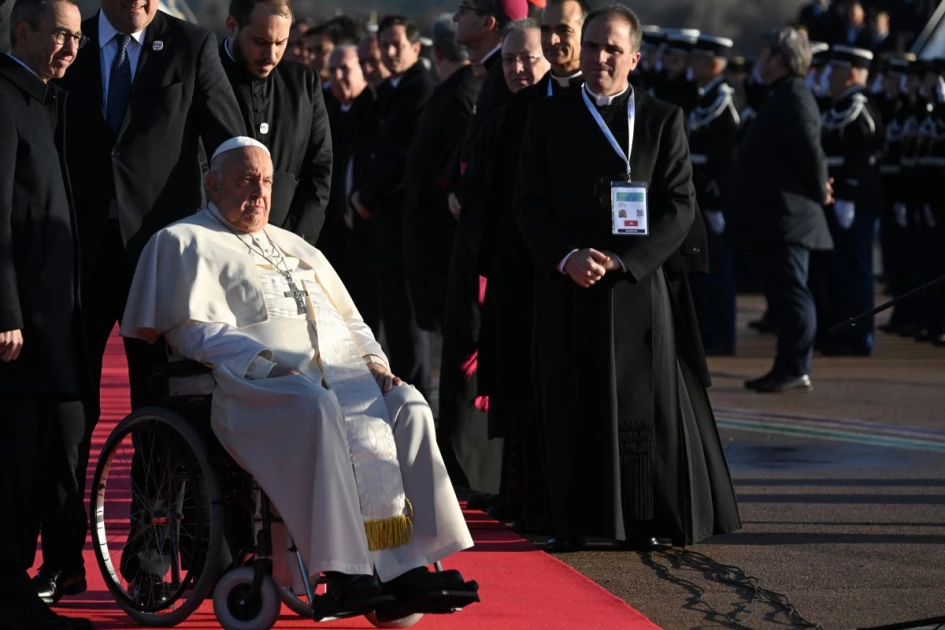 Francis makes first visit by a pope to Corsica