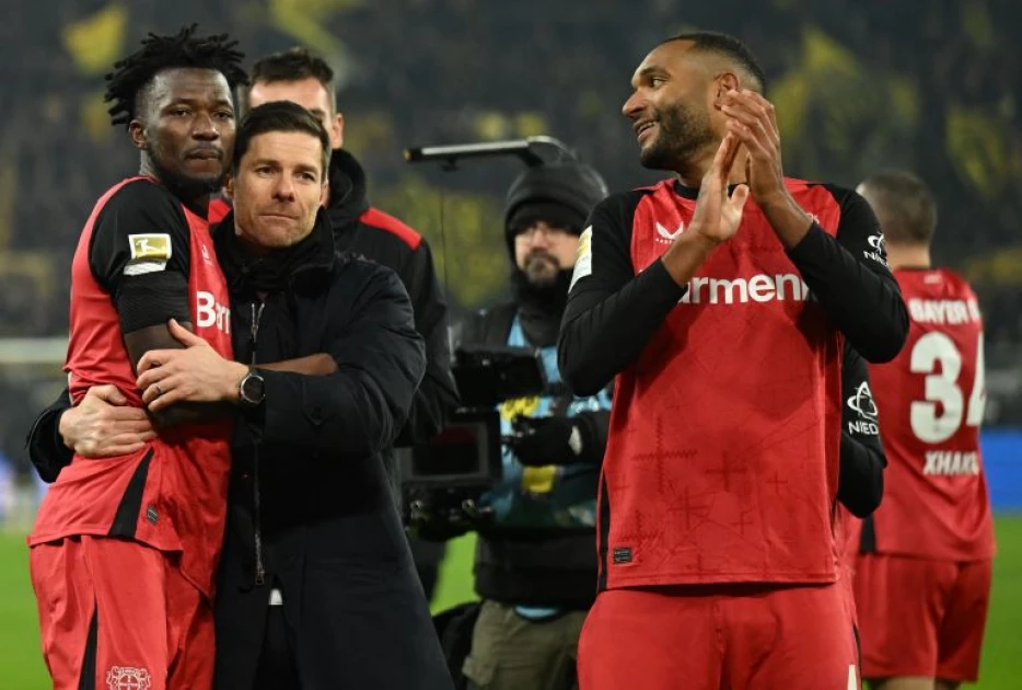 Leverkusen beat virus-hit Dortmund to close gap on Bayern