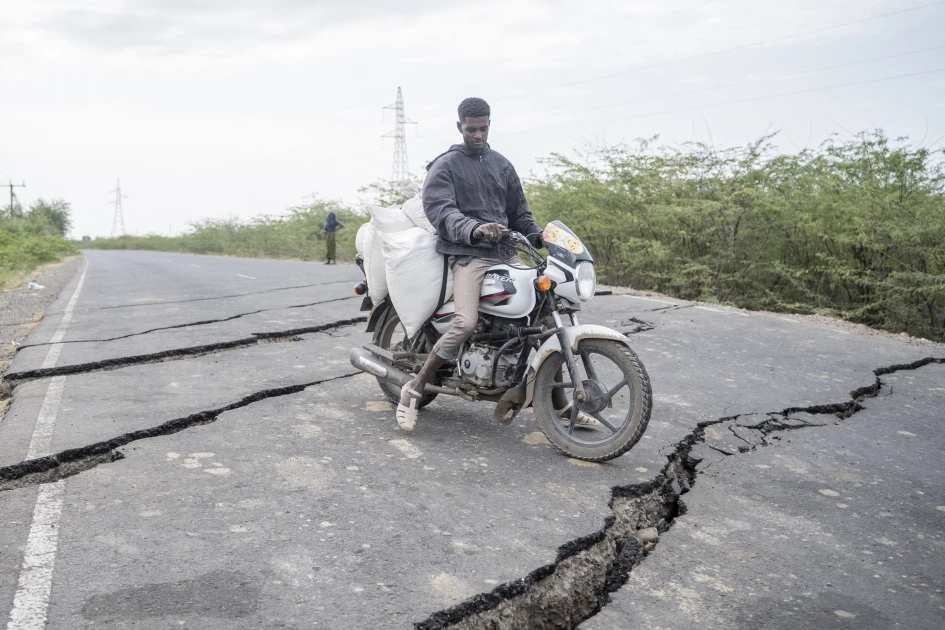 'Survival mode' for families displaced by Ethiopia quakes