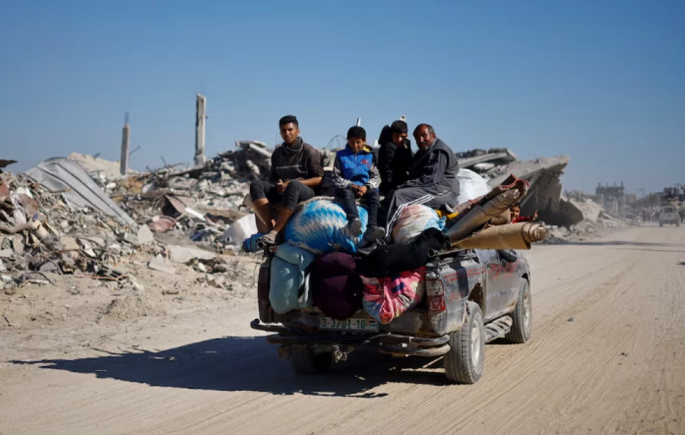 Gazans' joy at ceasefire dims as they visit ruined homes, dig for the dead