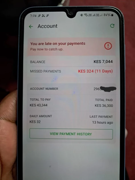 Image shows a payment history for a phone bought under the hire purchase plan 'Lipa polepole'.