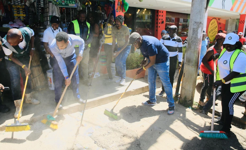 Sakaja kicks off estates cleanup, county to roll out bins in CBD and estates