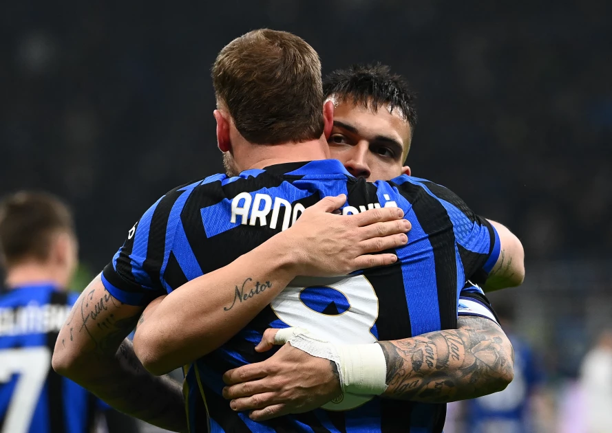 Inter a point behind leaders Napoli after squeezing past Fiorentina