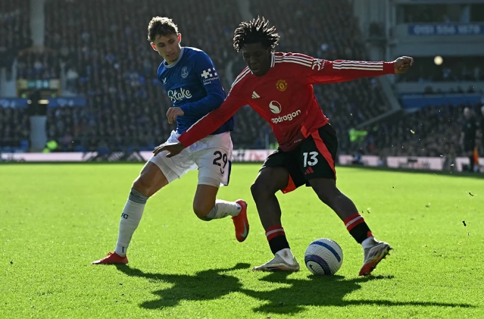 Fernandes inspires Man Utd fightback for Everton draw